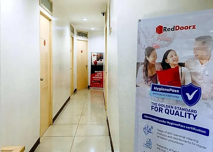 Reddoorz @ El Cuarto Srp Hotel 2*