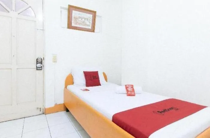Reddoorz @ El Cuarto Srp 2*